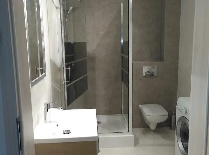 Lägenhet Marynarski 11